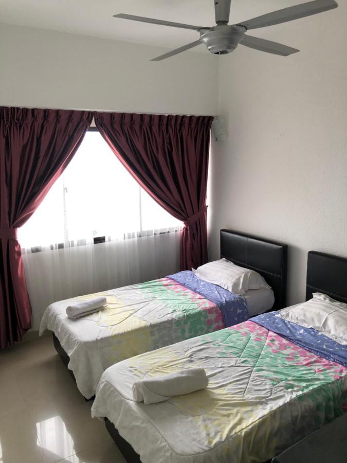 Beach Resort Home Stay Sri Sayang 05 Apartment Batu Ferringhi 2Bedroom المظهر الخارجي الصورة