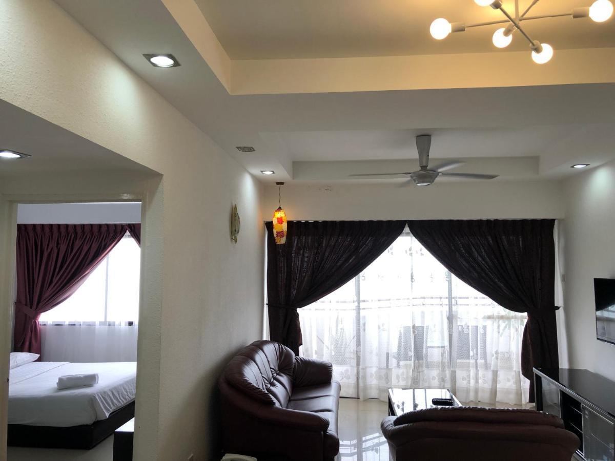 Beach Resort Home Stay Sri Sayang 05 Apartment Batu Ferringhi 2Bedroom المظهر الخارجي الصورة