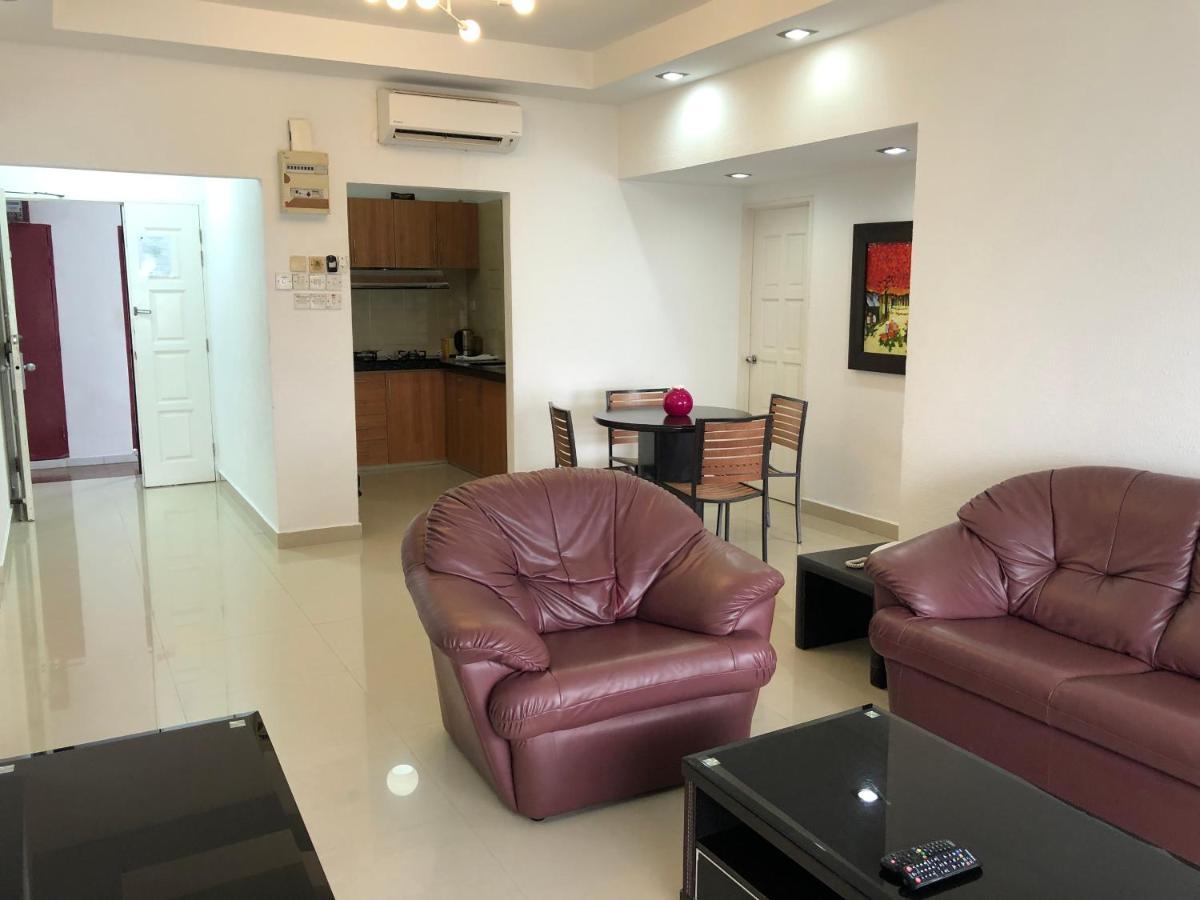 Beach Resort Home Stay Sri Sayang 05 Apartment Batu Ferringhi 2Bedroom المظهر الخارجي الصورة